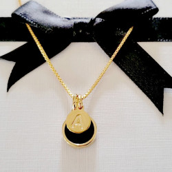 Pendentif Initiale gravée